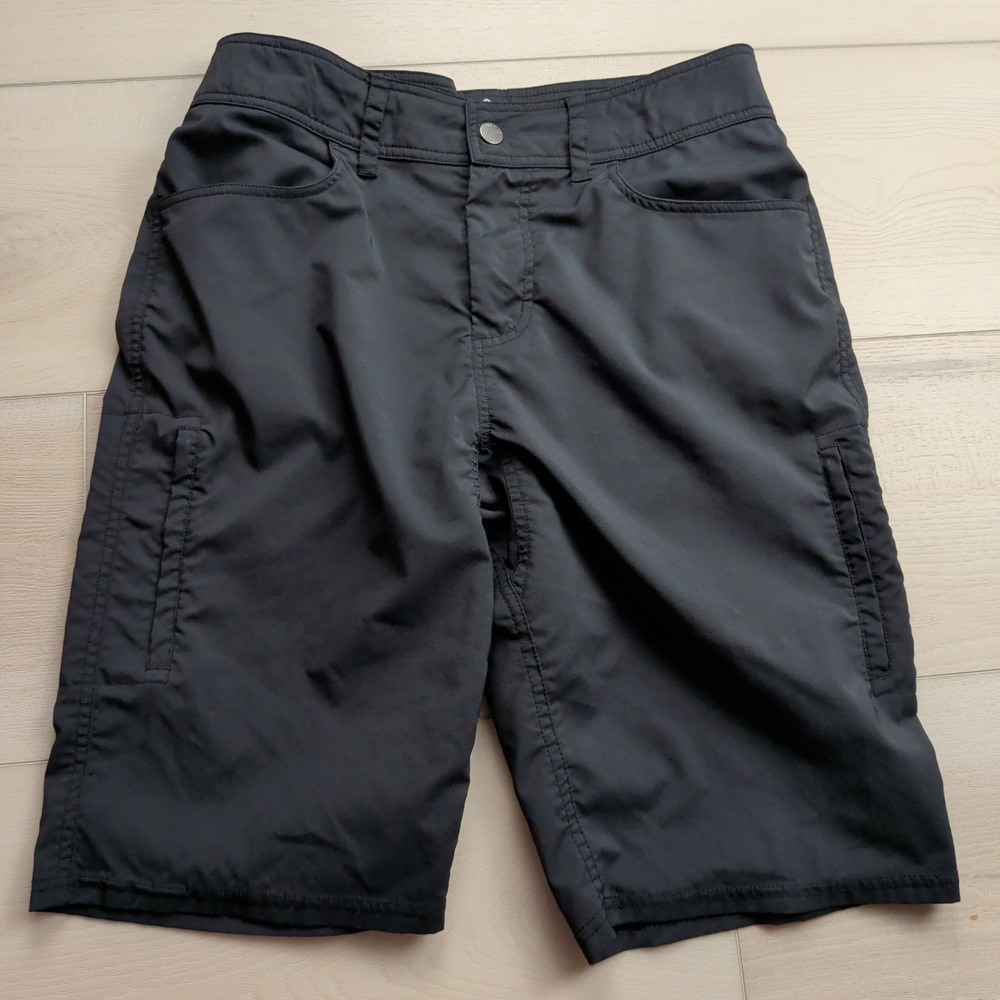 Club Ride Shorts Mens Small Black Cycling Mountain Bike Zip Pockets 11"